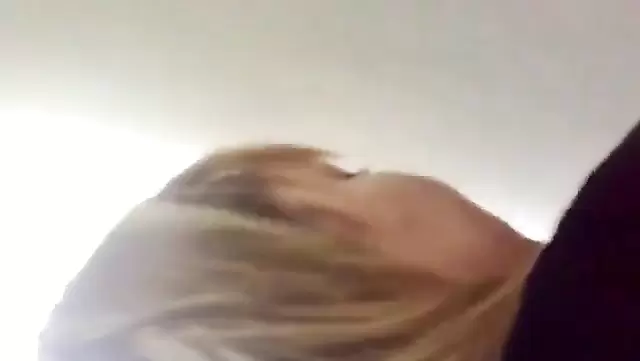 Beauty cheated on her boyfriend with a Tajik guy in the office